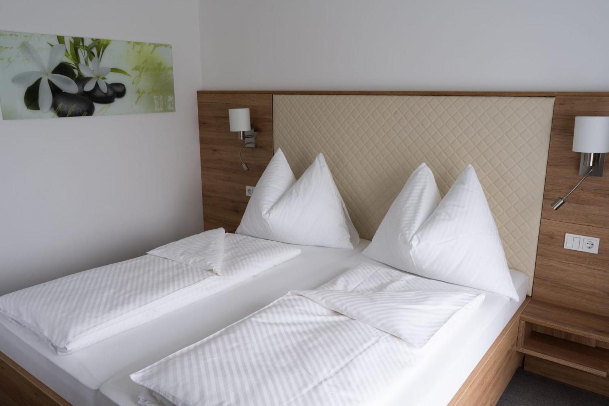 Double Room Lake View Balcony